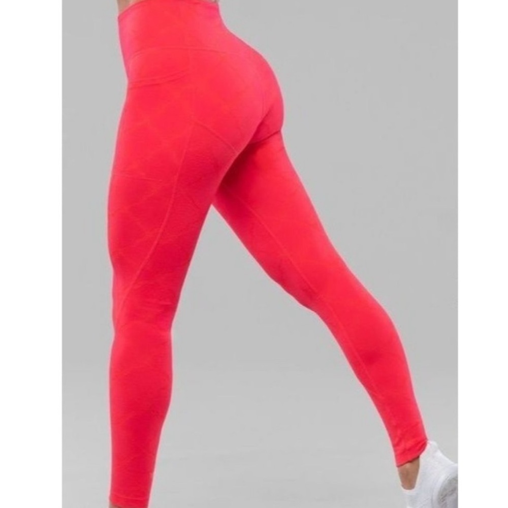 SHEFIT NWT Boss Leggings Luxe Large Red Coral Squat Proof High Rise Yoga Pants